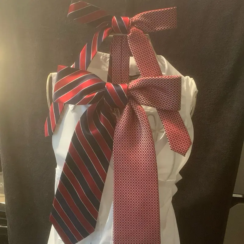 Raggely Crafts sets includes 1 big and 1 mini bow tie