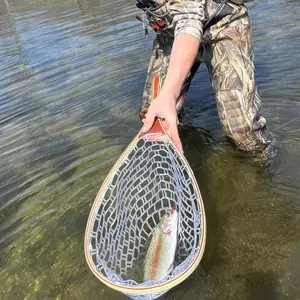 Fishing Net for Trout, Fly Fishing Net with Soft Rubber Mesh, Rubber Mesh, Perfect for Catch and Release, Ideal for Trout, Bass and Freshwater Fish, Gift for Anglers and Fathers