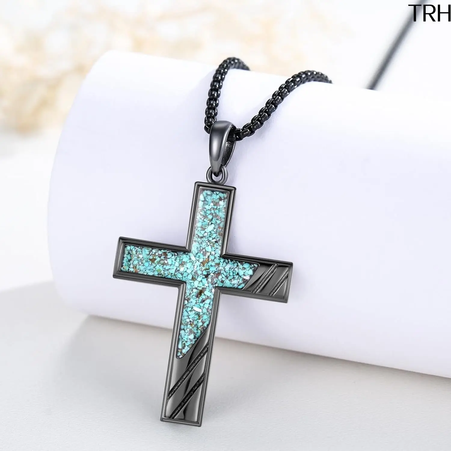 Men's Titanium Steel Cross Pendant Necklace, Crushed Natural Turquoise Inlaid Cross Necklace, Grooved Textured Black Cross Chain, Punk Retro Statement Jewelry for Guys, Ideal Daily Wear Gift for Birthday Anniversary