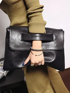 personality lazy  stylish simple and casual oversized clutch bag, Envelope Clutch, neutral and  classic,  practical and versatile clutch bag,  suitable for office workers' daily commuting, shopping and business trips.