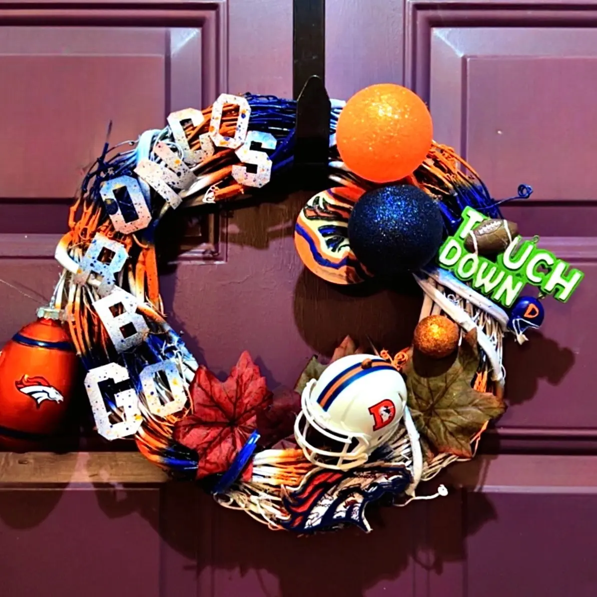 BRONCOS!! wreath BRONCOS!! wreath