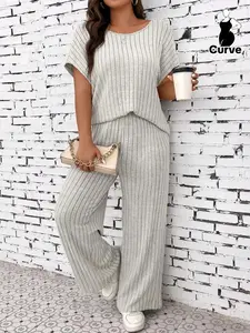 【Plus Size】 2 Counts Women's Textured Batwing Sleeve Tee & Elastic Waist Pants Set, Casual Short Sleeve T-shirt & Straight Leg Trousers, Back to School Outfits, Summer Outfits 2024