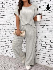 【plus size】 2 counts women's textured batwing sleeve tee & elastic waist pants set, casual short sleeve t-shirt & straight leg trousers, back to school outfits, summer outfits 2024