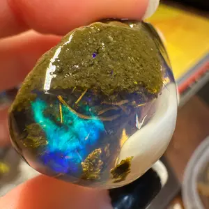 Ethiopian Water Opal Specimen with dendrite inclusions, milky phantom, frozen roots and beautiful northern lights blue fire Opal