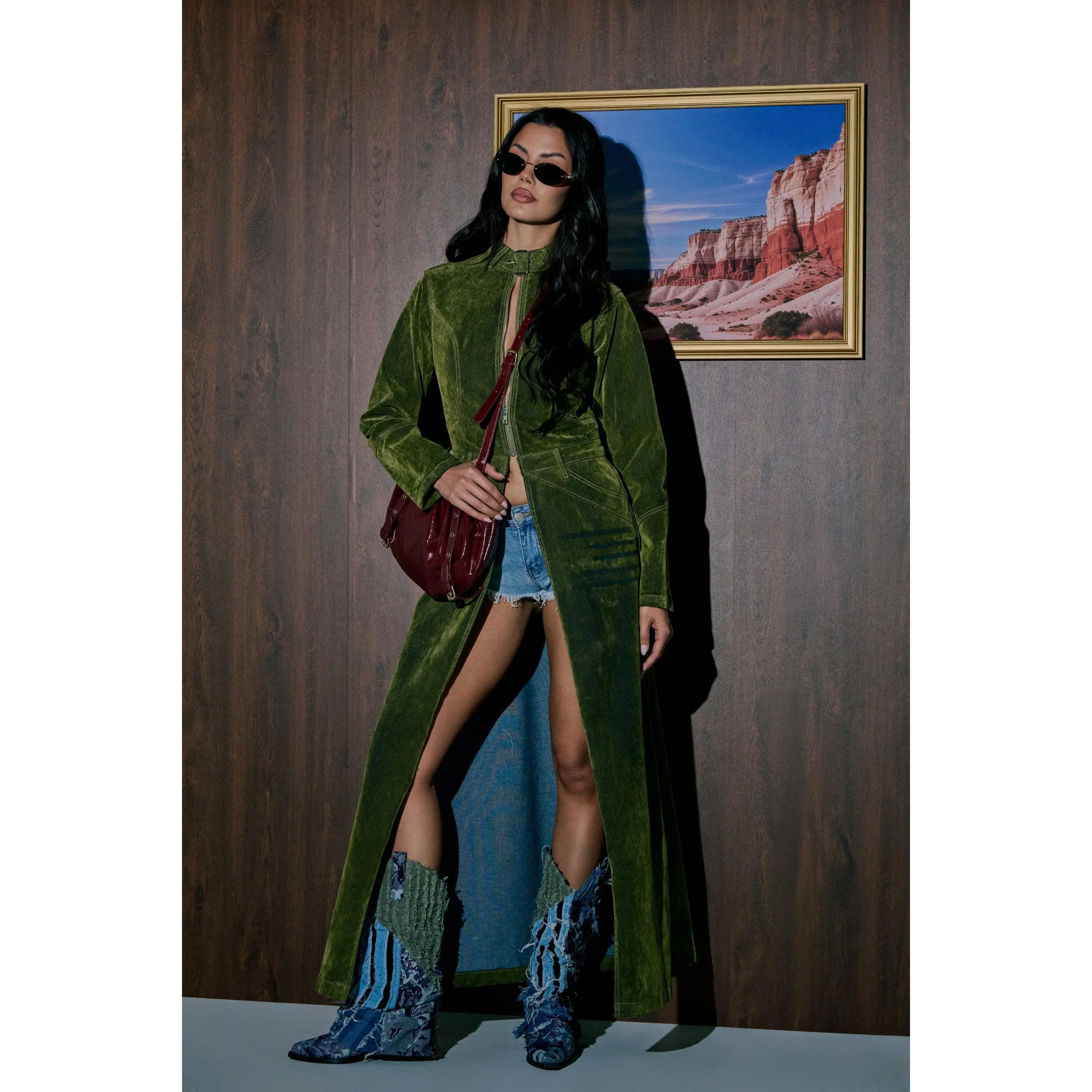 VALERIE VELVET EFFECT TRENCH IN GREEN VALERIE VELVET EFFECT TRENCH IN GREEN