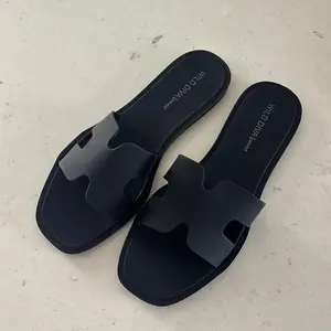 Wilddiva Jelly Slip-On Sandals