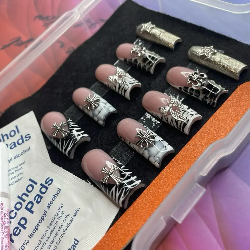 Black, White, & Chrome Animal Print Acrylic Press on Nails - Made to Order with Vintage & Silver Charms for a Classy and Playful Look Handmade Rhinestone diy manicure