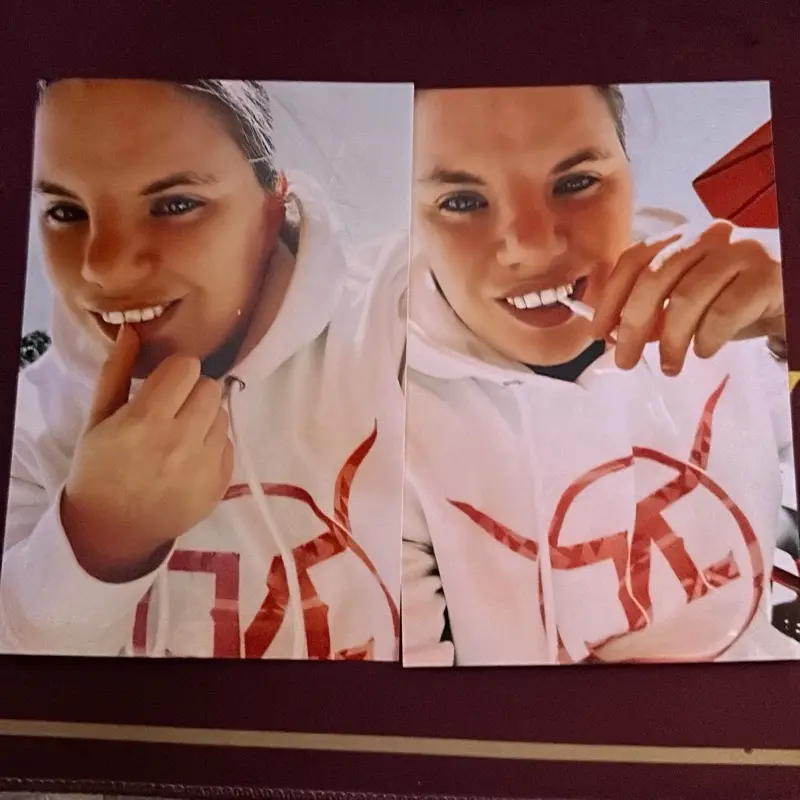 Autograph Photos