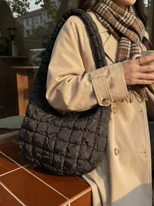 Cloud Puffer Quilted Bag, Oversized Slouchy Crossbody, Lazy Girl Aesthetic, Stylish and Comfortable, Perfect for Everyday Use, Crossbody Puffy Bag, Crossbody Purse