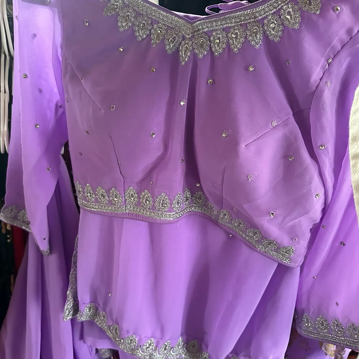 Boutique blouse with beautiful Sari red/wine/lavender