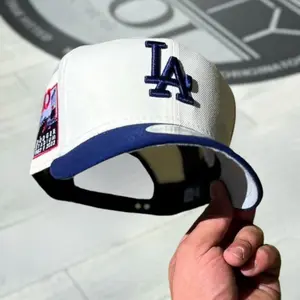 [April Stock Up]  New Era 9FORTY Cream Blue Baseball Cap LA Dodgers Hat – Anniversary Side Patch LA Hat Adjustable MLB Premium Streetwear Caps for Men Women Unisex Raised 3D Logo Urban Fashion Trend 2026 Casual Outfit Sports Cap