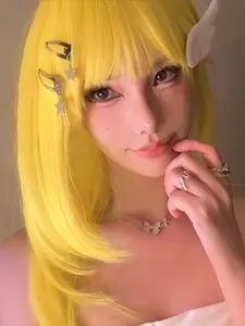 Yellow Wig for Women Cosplay Wig with Bangs Medium-length Hair with Layers High Temperature Fibers Synthetic Wigs Hallowmas