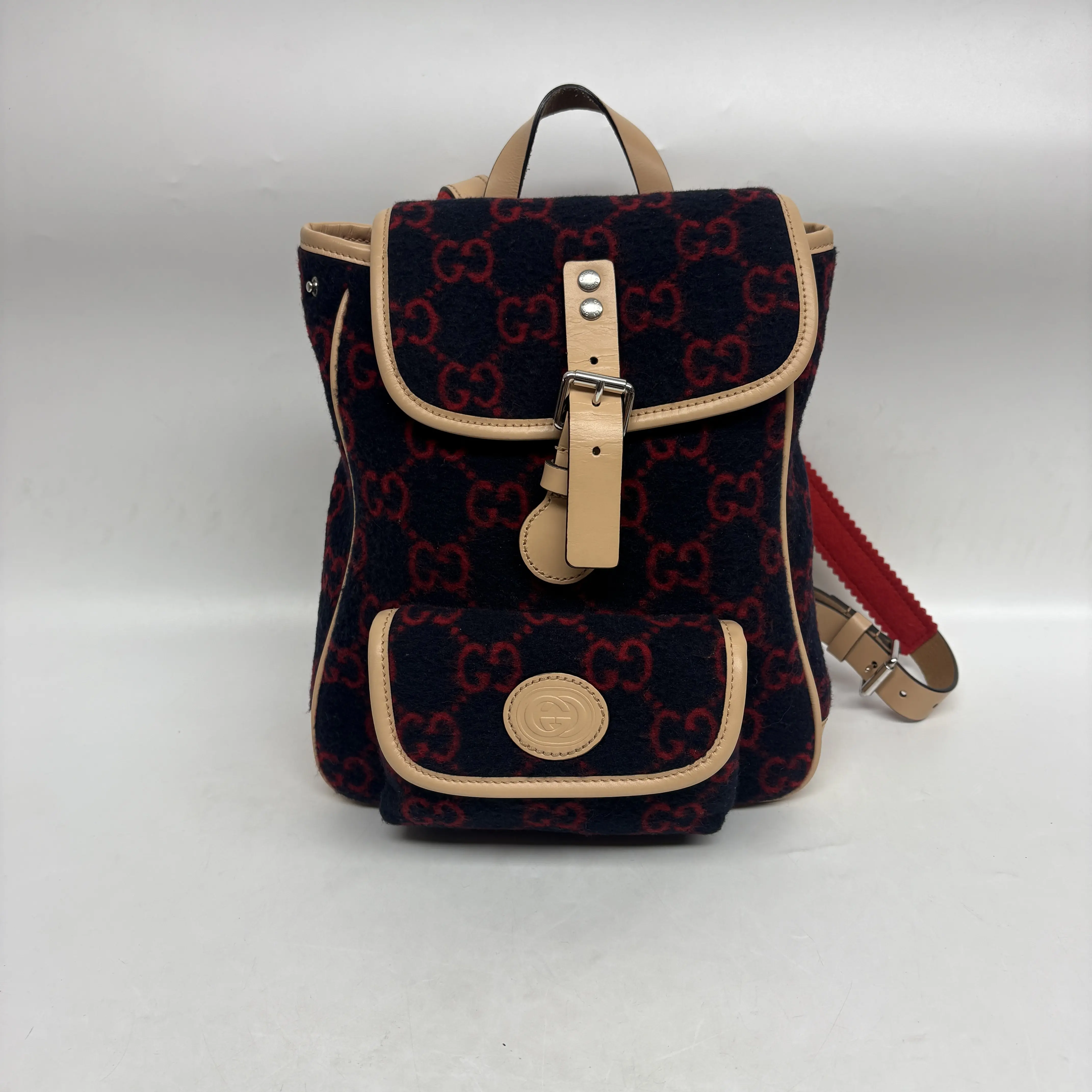 Pre-owned Tweet Backpacks Gucci GG Backpack