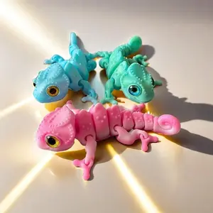 3D Printed Chameleon Model with Realistic Eyes, Gradient Rainbow Colors, Perfect Gift and Art Decoration, Flexible Limbs for Outdoor Display, Ornaments