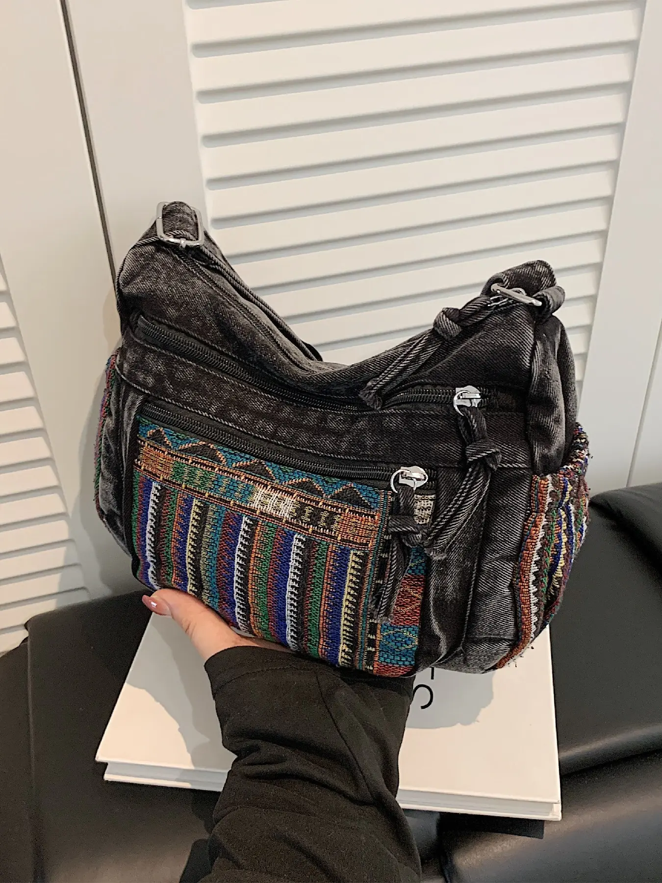 Bohemian Embroidered Shoulder Bag, Vintage Denim Crossbody Messenger Bag, Crossbody Bags, Ethnic Style Women's Fashion Casual Bag, Adjustable Strap