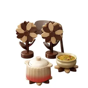 Sunflower Natural Tree Mat Accessory Set Includes 4/5 Trailer Mats And 1 Bracket, Heat-Resistant And Foldable, Durable High-Quality Solid Wood Placemats, Suitable For Hot Dishes, Pots, Bowls, Teapots, Kitchen Utensils, Tableware, Coasters, Gifts