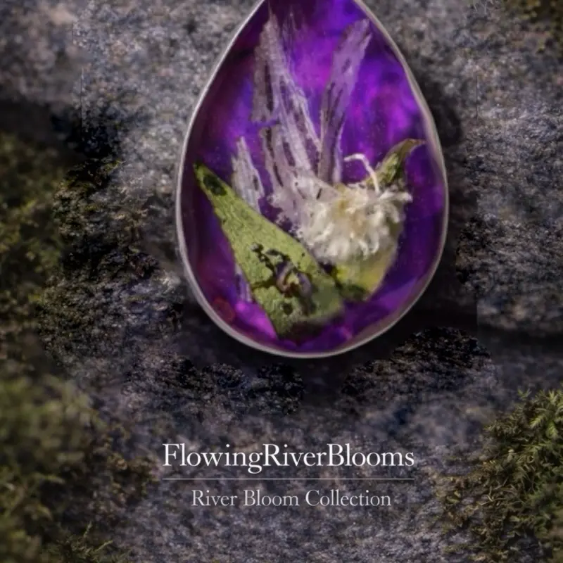 Resin Flower Pendant