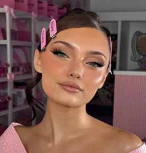 "BABY WISP" CORNER LASH