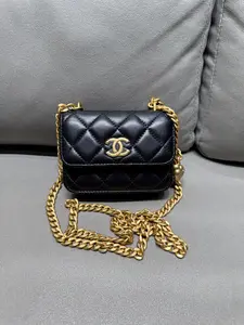 Pre-owned CHANEL Mini Flap Bag Black Lambskin Gold Hardware Chain Crossbody