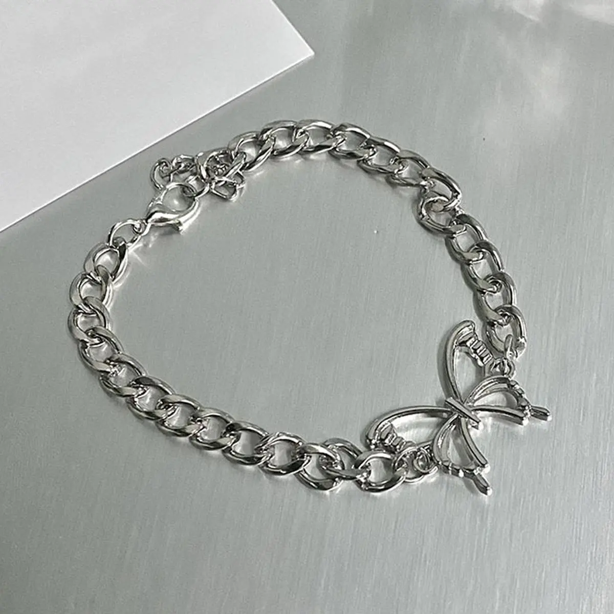 2026 New Silver Butterfly Steering Wheel Chain, Car Interior Decor, Cute Car Accessory, Vehicle Charm, Unique Automotive Decoration