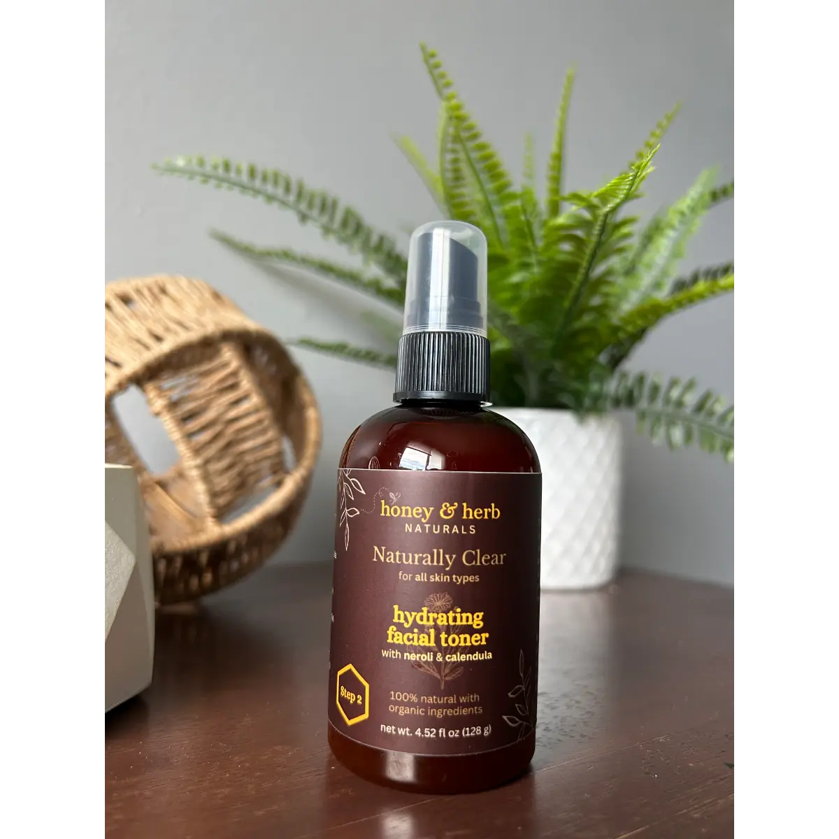 Honey & Herb Naturals Hydrating Facial Toner with Neroli & Calendula (Step 2)