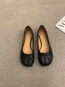 Balletcore Tabis with Bow Flats | Trending Women’s Shoes for 2026