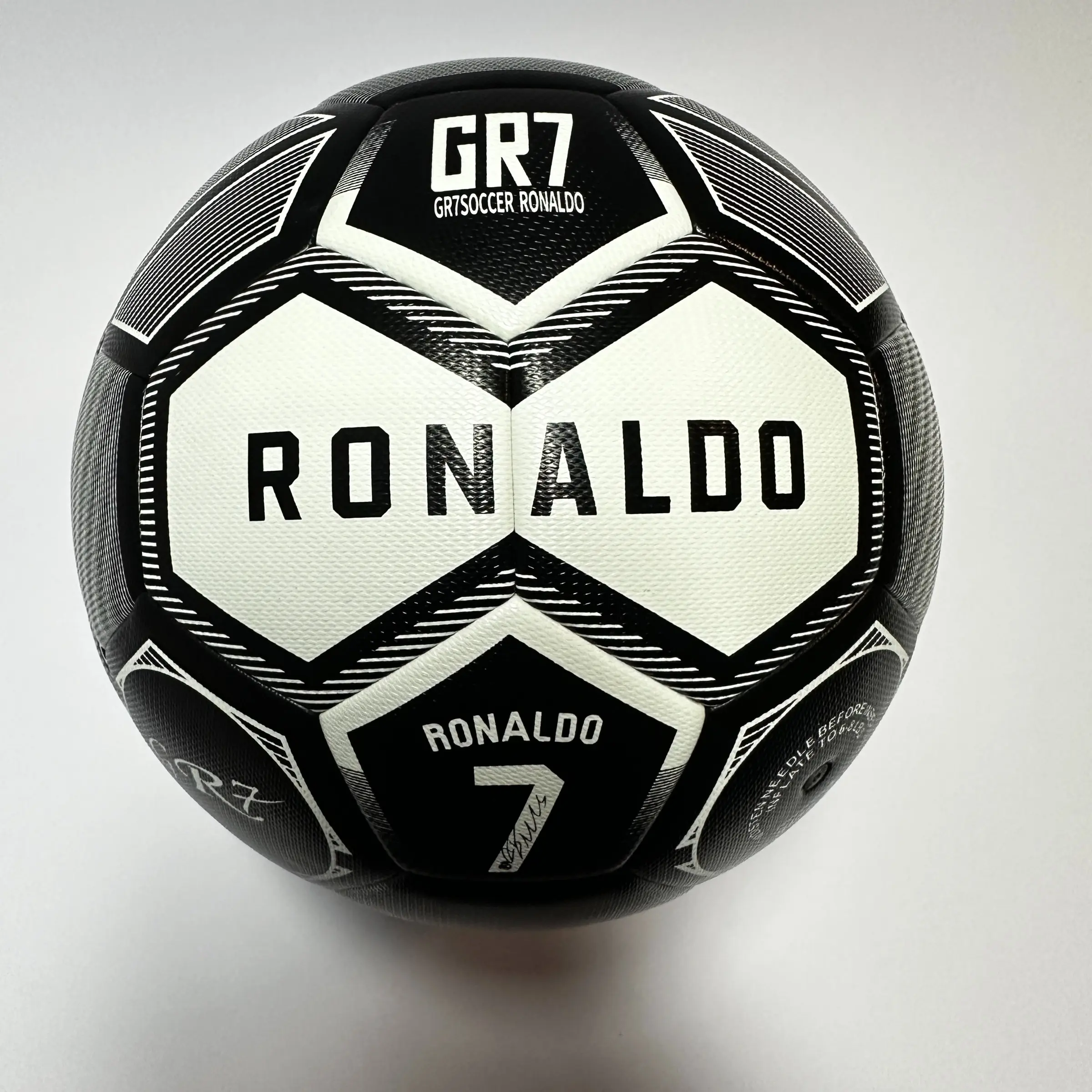 Size 7 Football with Pump & Net, 1 Count Cool Football, Football Balls, Football Training Equipment, Ball Sports Equipment for Indoor Outdoor Use, Soccer Ball