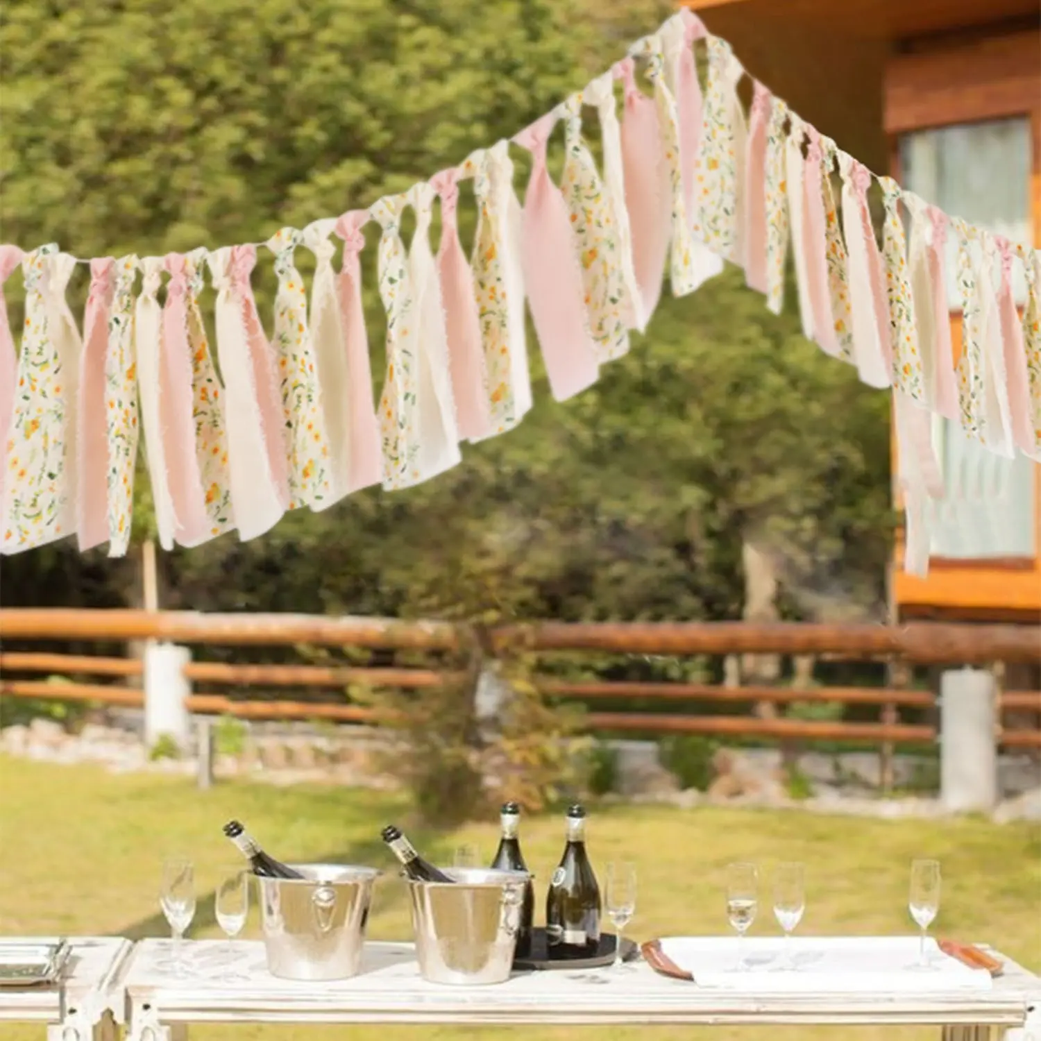 1 PC Chiffon Fringe Flower Garland, Polyester Chiffon Fringe Banner Pull Flag, Decorative Banner, Party Decoration, Perfect for Wedding, Birthday, Bridal Shower, Engagement Party Decor