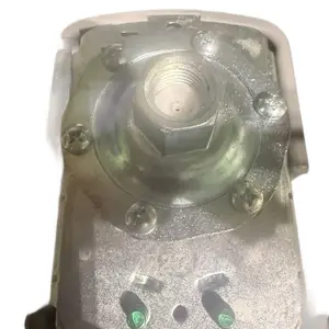 Pulsating plugs