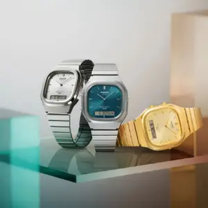 Casio AQ240E Women's Analog-Digital Watch, Vintage Retro Style, Vibrant Teal Dial, Dual Time, Slim Lightweight Design, Stainless Steel Band, Splash Resistant, Gift for Her