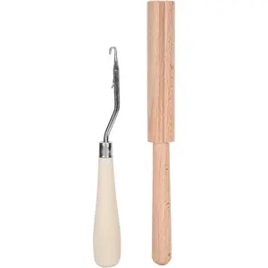 Crochet Hook, 6.3in Wooden Bent Latch Hook Tool and Wooden Thread Cutter for Crafts Carpet Rug Tapestry Making