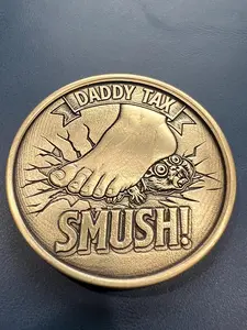 Daddy Tax Smush Challenge Coin, Dungeon Crawler Carl Collectible Metal Coin, LitRPG Fantasy Gamer Gift for Book Lovers and Nerd Fans