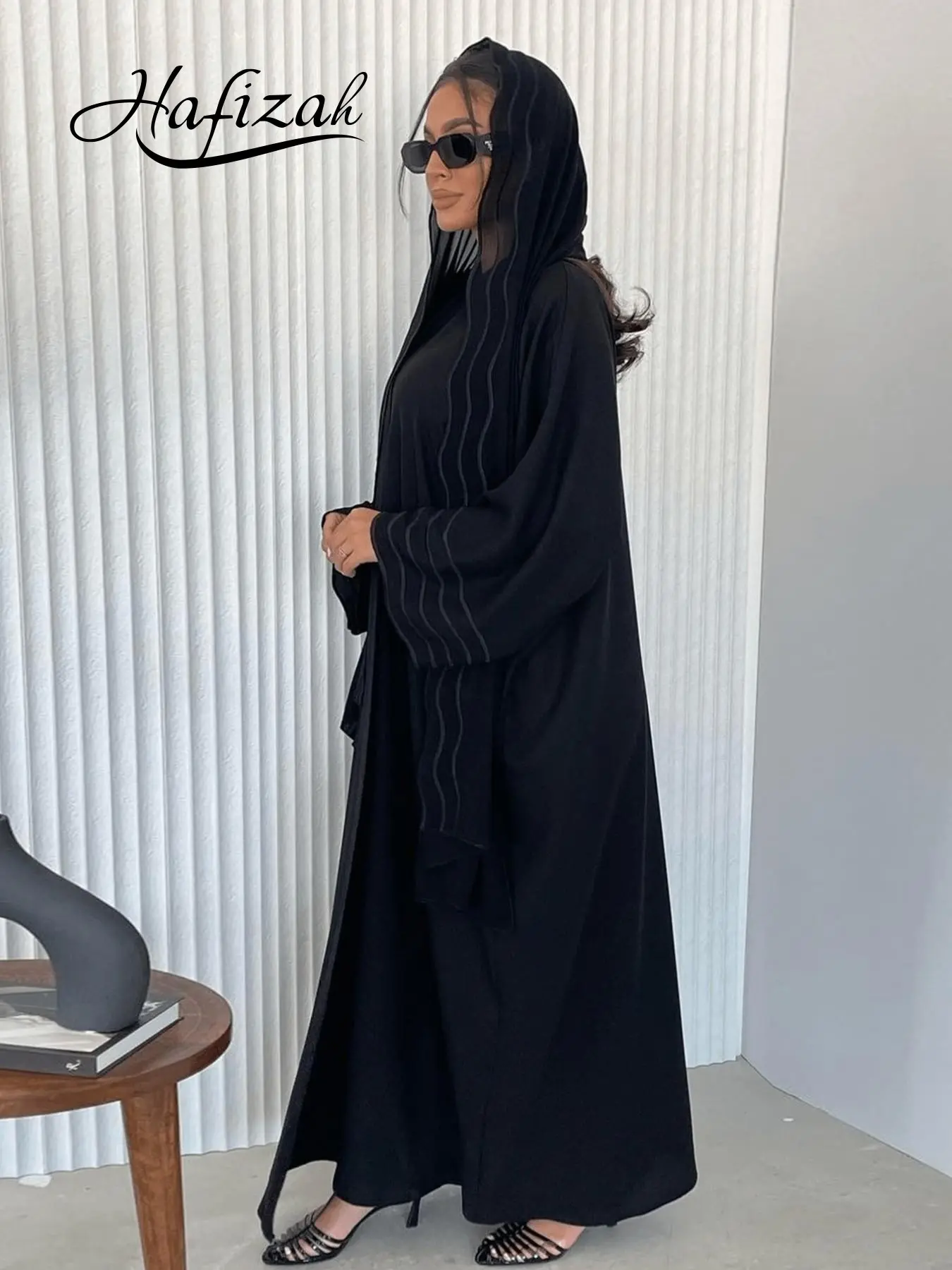 Hafizah Wave Pattern Loose Fit Abaya Outerwear, Elegant Long Cardigan with Headscarf, Luxury Middle Eastern Muslim Clothing Women's Loose Abayas, Elegant Islamic Clothing