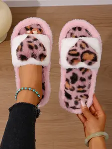 Women's Heart Embroidered Plush Slipper, Soft Fleece Lined Bedroom Slippers, Fluffy Home Slippers, Fuzzy House Slippers, Wide Strap Cute Warm Winter Fall Shoes Gift, Casual Home Slippers