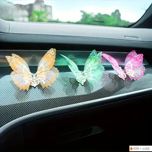 3-piece moving butterfly car decoration - 3D dynamic butterfly is suitable for interior decoration, suitable for most car models, car accessories, Girly car accessories, car ornaments, car accessories, yellow, green and pink. Three colors
