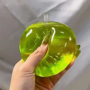 Green apple squeeze toy relieves stress and vents anger, plastic squeeze toy helps friends relieve stress