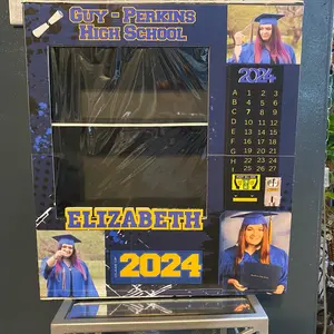 Vending machine gift box. You can fill with many treats or products of your choice.