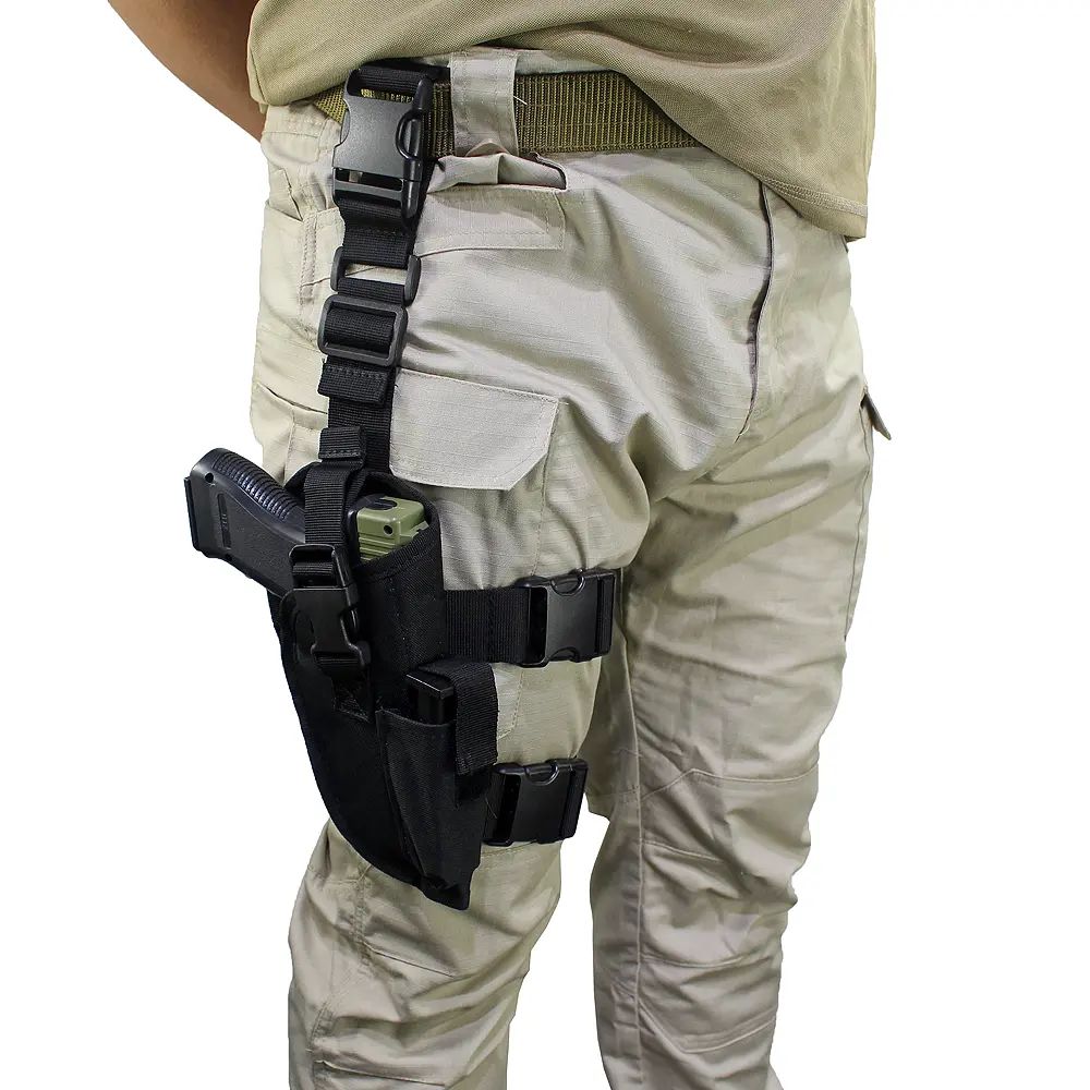 Tactical Pistol Holster Gun Drop Leg Thigh Gun Holster Magazine Pouch Adjustable Gun Accessory Universal Size Right Hand