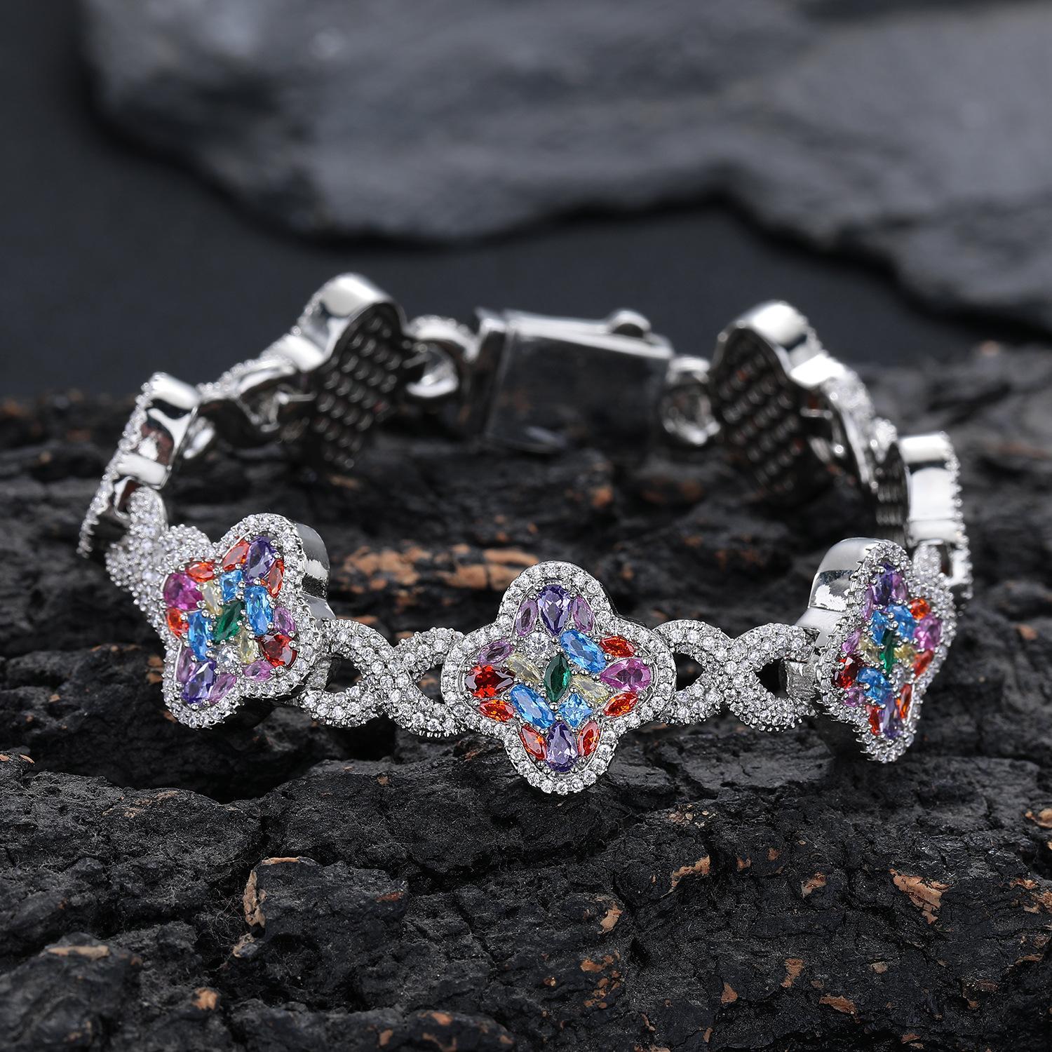 QUEENDO Elegant Classic 4-Leaf Clover Star Bracelet - Copper Base, Multi-Size, Multi-Color Pave Metallic Rhinestones, Unisex Daily Wear Jewelry for Women, Birthday Valentine’s Day Gifts, 4-Leaf Clover Bracelets & Bangles, Plants, Four Leaf Clover Bracelet