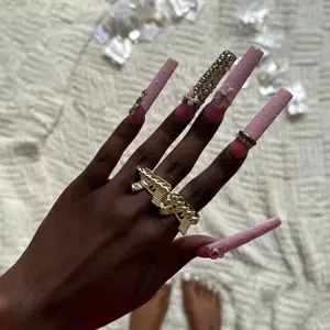 AK Ring