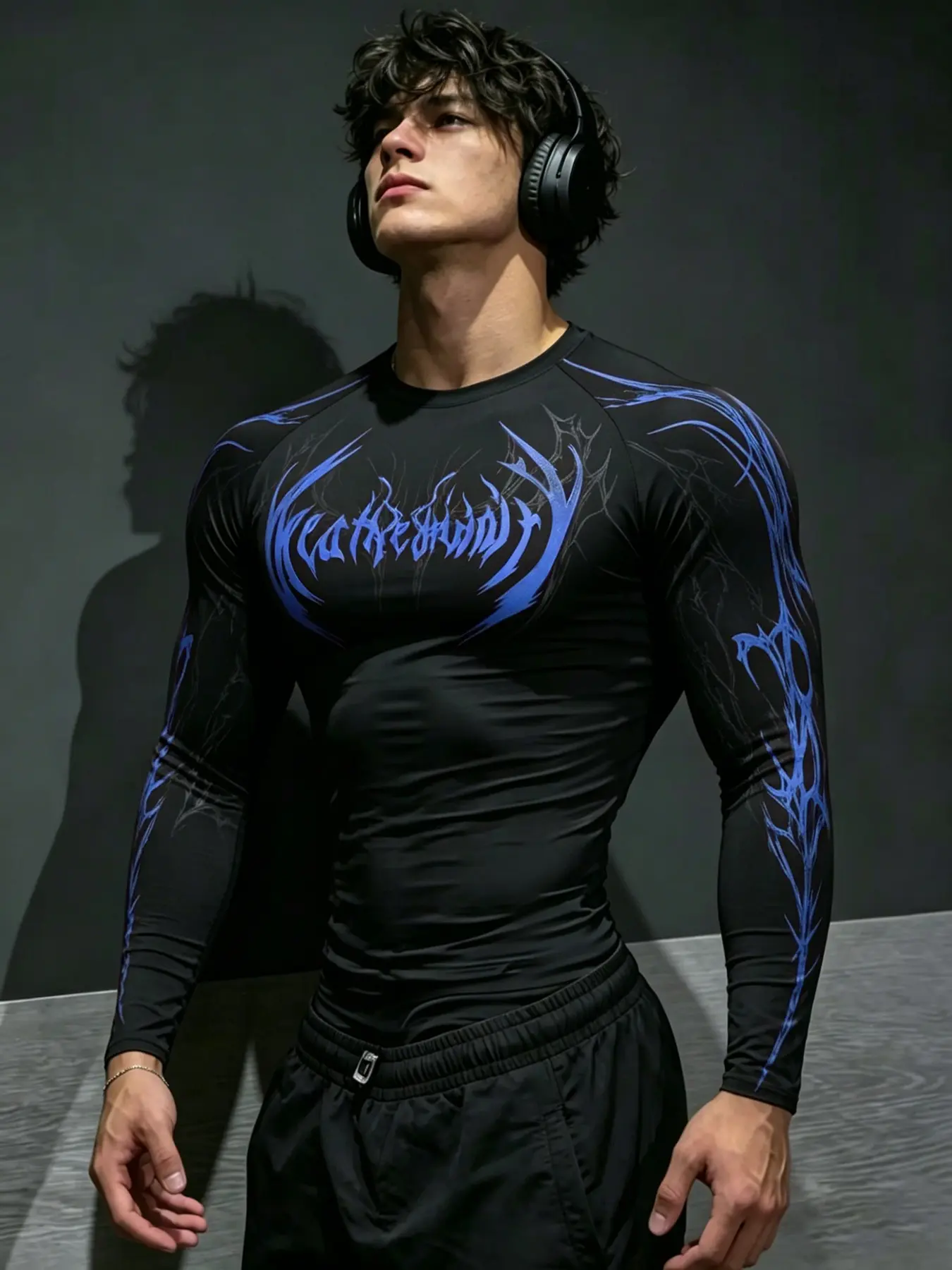 Men's Gothic Thorn Print Long Sleeve T-Shirt, Fitness Apparel, Fitness Shirts, Fitness Workout Shirt, Gym Training Sportswear, Sporty Slim Fit, High Elasticity Quick-Dry Breathable Fabric, Ideal for Gym Training, Breathable Workout Tops
