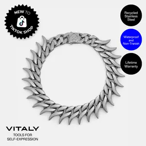 Vitaly Paralyze Statement Chain Necklace