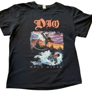 [Sale Up To 30%] Ronnie James DIO HOLY DIVER T-Shirt Sabbath Excellent Condition T-Shirt