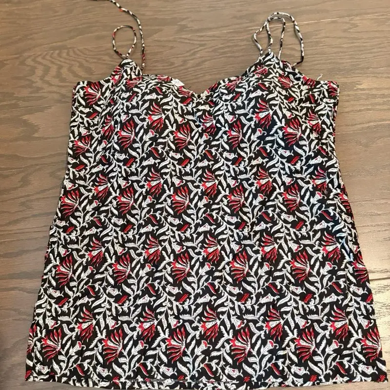 Cotton Fabric Short Kurtha with Red and Black Floral Patterned Design