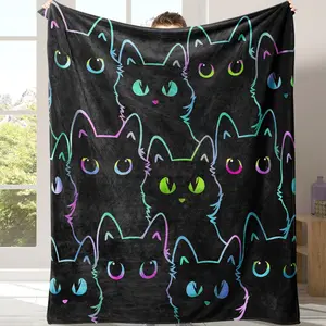 Room Decor Cat Pattern Flannel Blanket with Storage Bag, Soft Warm Napping Throw Blanket , Cozy Bedding for Office, Rest Blanket for Air-conditioned Room, Gift for Friend, Bedroom Accessories, Travel Essentials, Cartoon Pattern Blanket