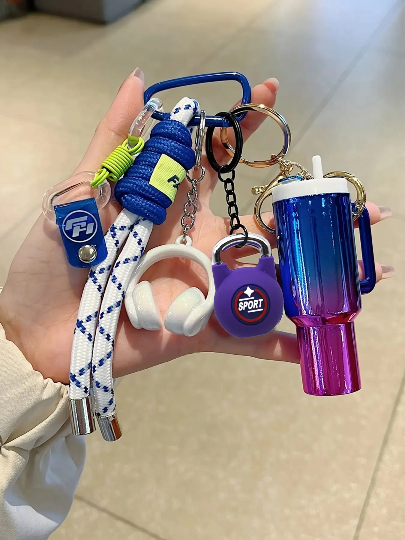 INS Style Gradient Cup Pendant, Headphone Kettlebell Woven Rope Keychain, Keychain Lanyard, Keychain For Bags, Can Be Hung On Backpacks, Keys, Both Decorative And Practical, Backpack Accessory, Student Accessory, For Commuting, Campus And Outdoor Outfits