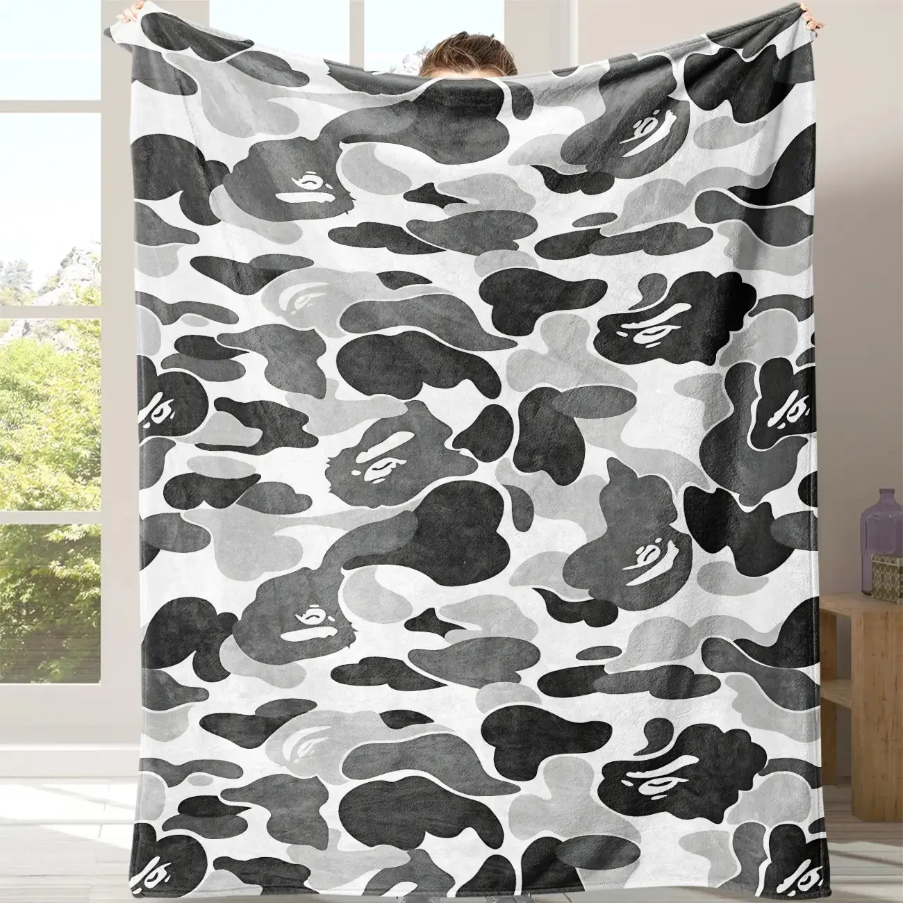 Camouflage Pattern Flannel Blanket, Soft Comfortable Throw Blanket, Cool Bedroom Bedding, Warm Napping Blanket for Home Office Travel, Cozy Flannel Throw, Soft Throws Blanket