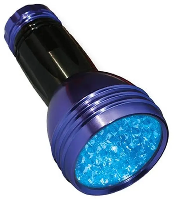 212 MAIN 302480 UV Blacklight Flashlight, 32 LED UV Light, Scorpion Glow Detection Tool, with Batteries for Home Improvement Roofing & Flooring Inspections