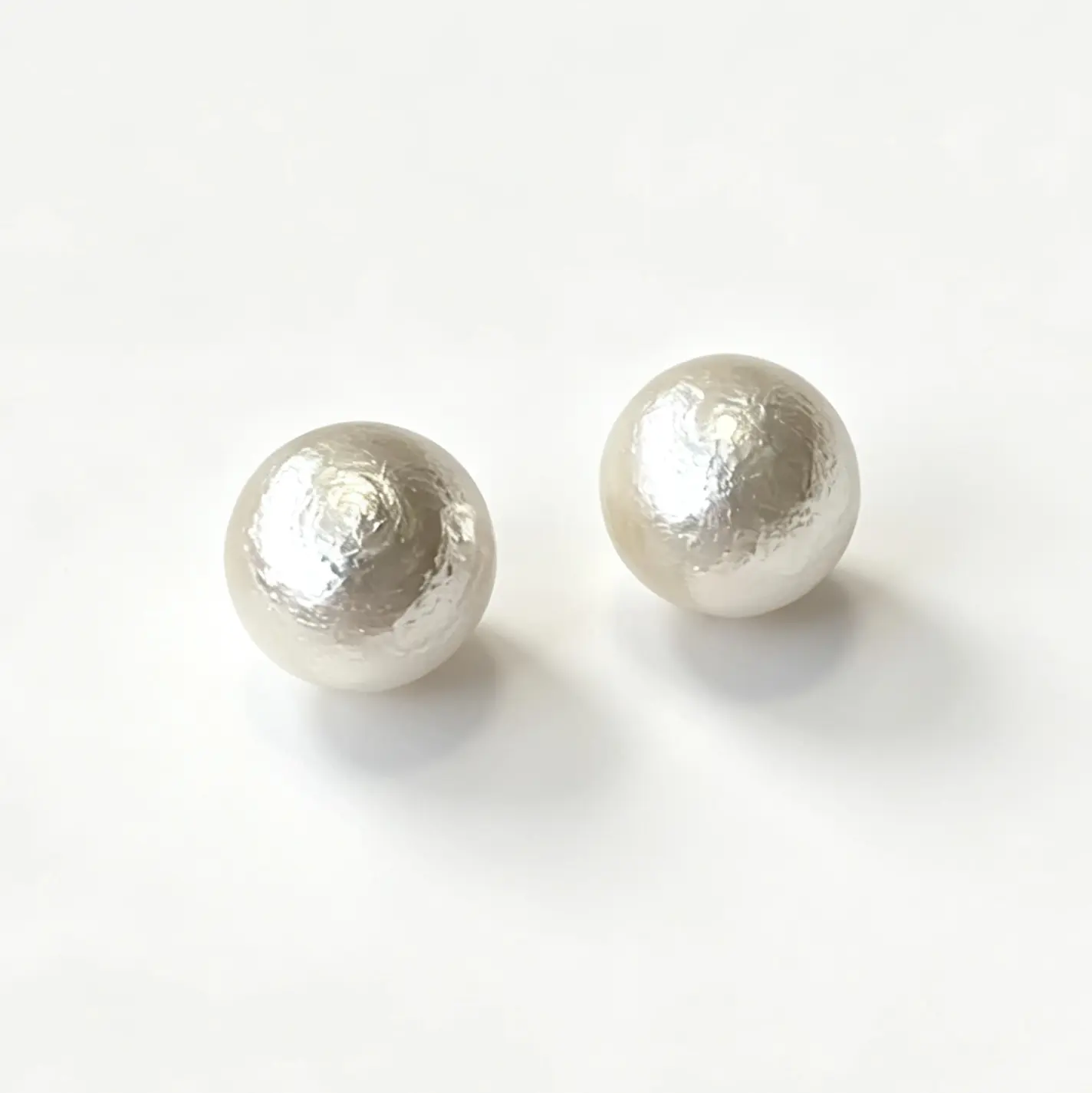 8mm Cotton Pearl Stud Earrings – Soft-Luxe Minimal Pearl Earrings for Women & Men | Lightweight Everyday Classic Faux Pearl Studs | Hypoallergenic Elegant Gift Jewelry