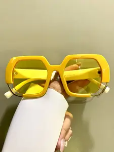 Fashion Trend Hollow Irregular Polygonal Glasses, Metal Hinges PC Lenses Casual Decorative Eyeglasses for Men and Women, Trendy Beach Eyewear